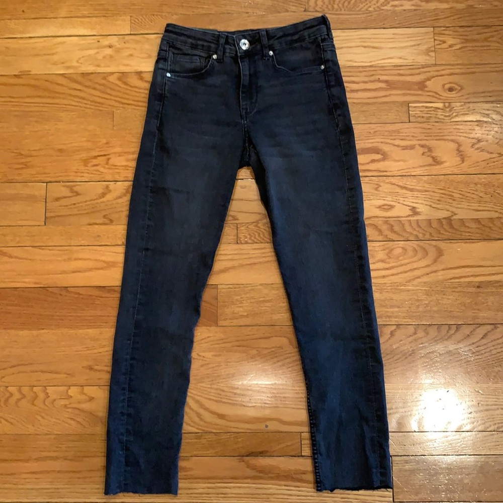 H&M NEW black jeans